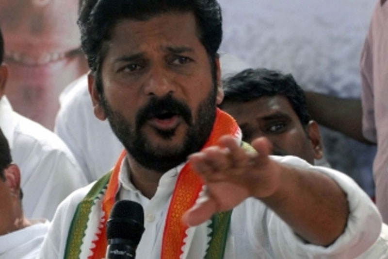 Telangana Congress chief stopped from visiting Secretariat