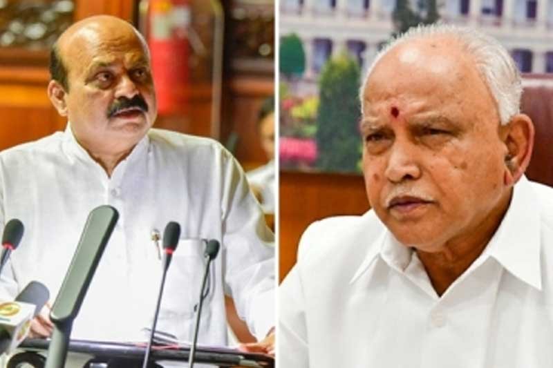 K'taka CM meets Yediyurappa, discusses strategy to boost party's image