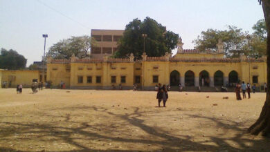 Over 400 students stare at uncertain future after GHMC declared Chanchalguda College unsafe