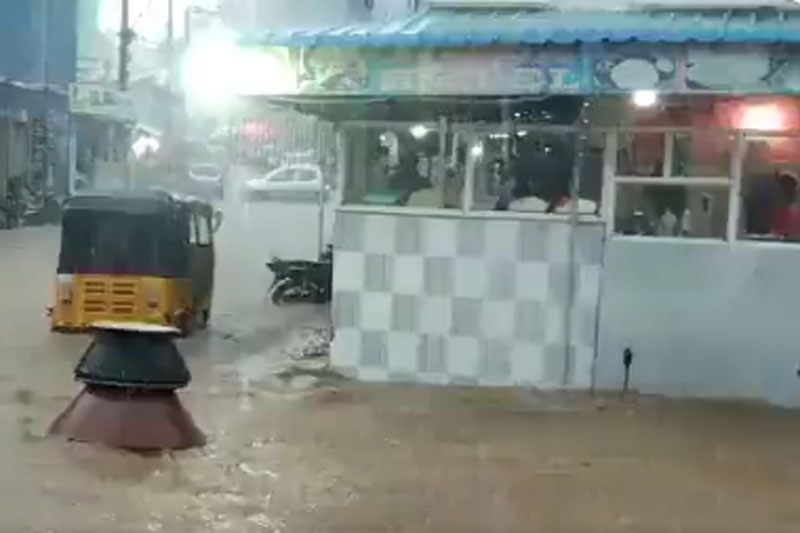 Hyderabad rain washes away Biryani