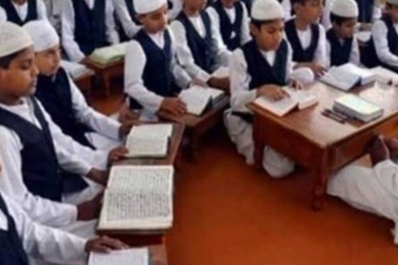 AIMPLB questions Yogi's decision to survey madrasas