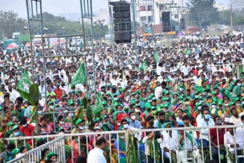Andhra denies permission for Maha Padyatra by Amaravati farmers