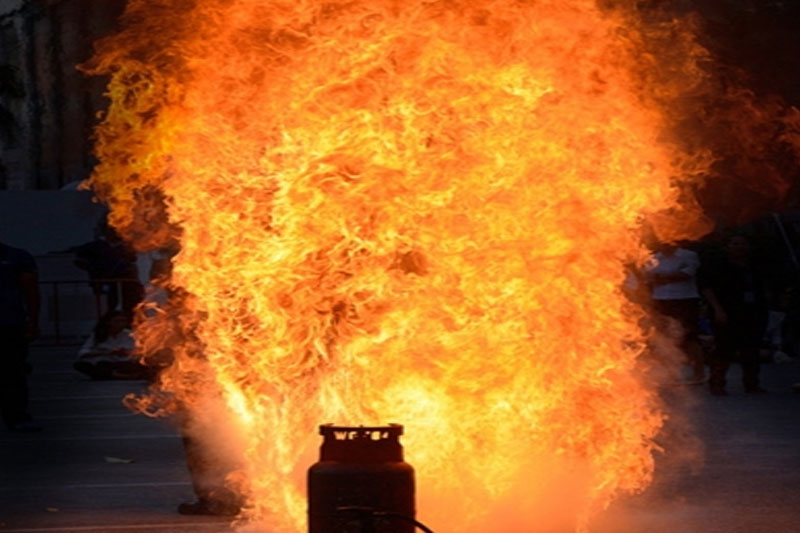 One killed in Hyderabad gas cylinder blast