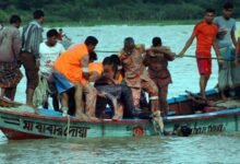 Death toll in B'desh boat capsize reaches 32, over 30 still missing