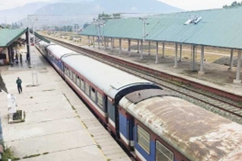 Kashmir to get its first electric train on Gandhi Jayanti