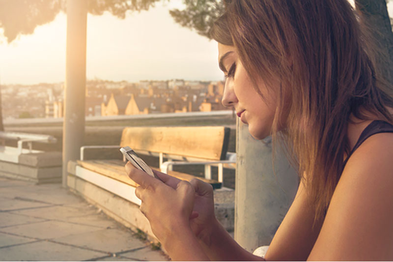 Excessive screentime linked to early puberty in girls