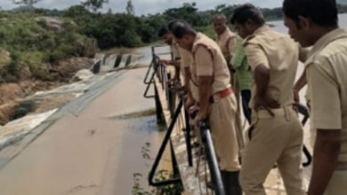 Search launched for 3 medical students feared washed away in K'taka lake