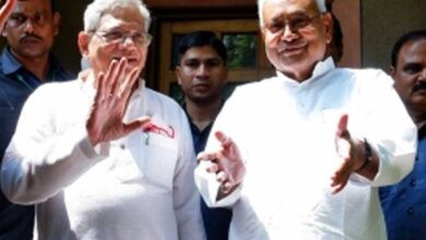 Not a claimant for PM's post: Nitish Kumar