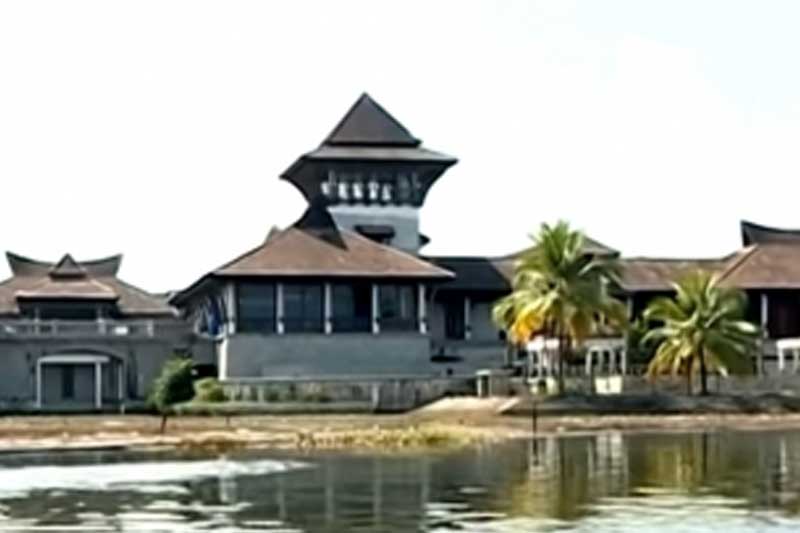 Finally, demolition of Rs 200 cr plush Kerala resort begins