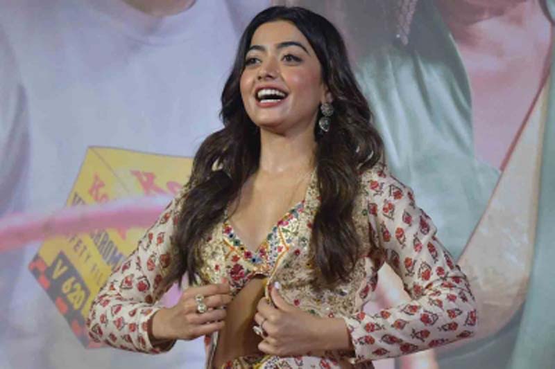 Rashmika has fallen in love with the pup who appears in 'Goodbye'