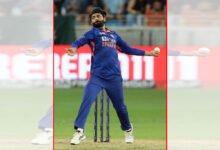 Asia Cup 2022: Ravindra Jadeja out of tournament due to right knee injury, Axar Patel named replacement