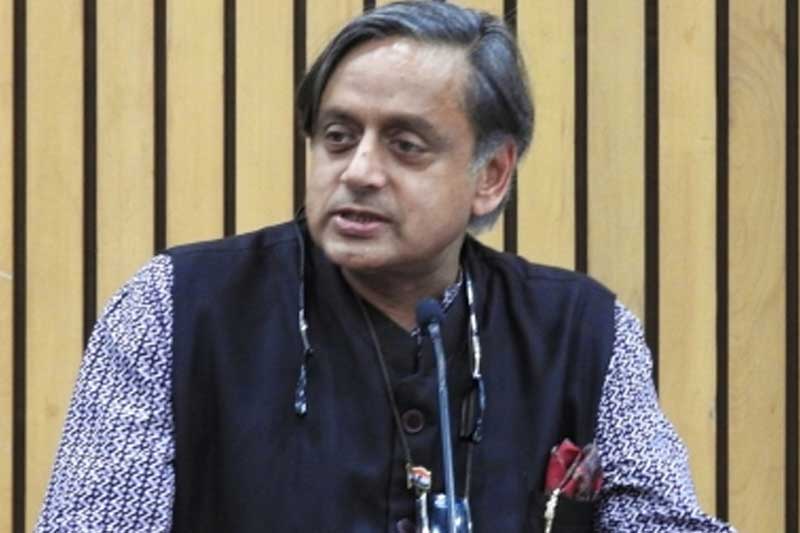 Gandhi family has no issues with me contesting for party chief: Tharoor