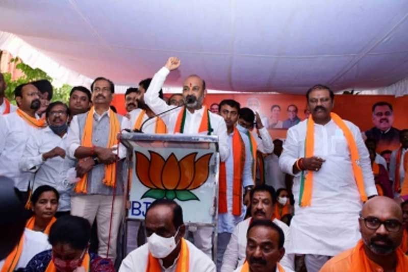 Telangana BJP chief to launch 4th phase of padyatra next week