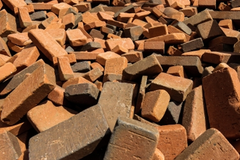 Four children die in wall collapse in UP's Etawah