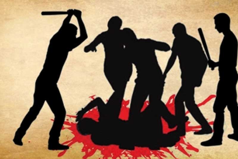 Youth beaten to death for applying 'gulal'