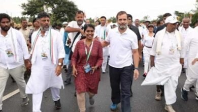 Bharat Jodo Yatra enters day 2 in K'taka; FIR against Cong worker for holding PayCM poster