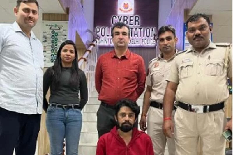 Man poses as IPS officer on dating, matrimonial apps to dupe women