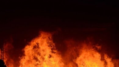 Fire erupts at business mall in Kabul