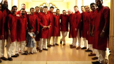 Gujarat Giants players Sehwag, Gayle celebrate Navratri with teammates at special garba night