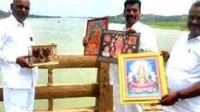 Pics of Hindu gods thrown into Karnataka river