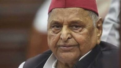 Sefai prepares to bid adieu to Mulayam