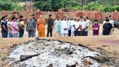 'Shanti havan' for Mulayam on Oct 21, ashes to be immersed in Haridwar