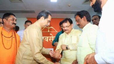 Ex-minister's 'ghar-wapasi' to Shiv Sena (UBT) boosts party's strength in Vidarbha