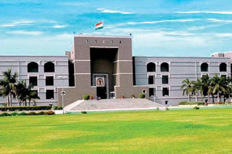 Morbi bridge collapse: Guj HC takes suo motu cognizance, seeks report from govt
