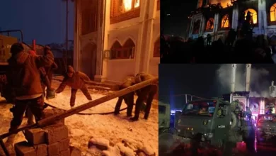 Soldiers help control fire at Drass mosque