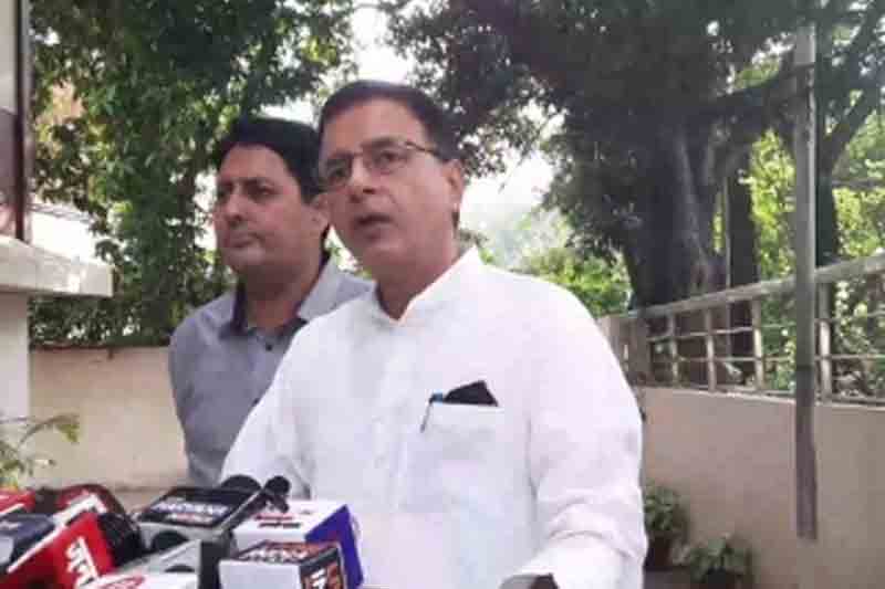 Centre led by PM Modi involved in K'taka voters'ID scam: Cong