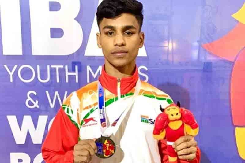 Vishwanath, Vanshaj, Devika clinch gold at Youth World Boxing New Delhi, Nov 26 (IANS) Living up to their favourites tag, young Indian boxers Vishwanath Suresh, Vanshaj and Devika Ghorpade recorded commanding 5-0 wins to clinch gold at the IBA Youth Men's and Women's World Boxing Championships 2022 in La Nucia, Spain. Chennai-born Vishwanath handed India its first gold at the championships after thrashing Ronel Suyom of the Philippines without breaking a sweat in the men's 48kg final. This came after Bhawna Sharma bagged the silver medal in the women's 48kg category as she conceded a 0-5 loss against Uzbekistan's Gulsevar Ganieva in the opening match of the day. Ashish (54kg) was the other Indian to finish with a silver medal. He went down fighting 1-4 against Japanese pugilist Yuta Sakai in a thrilling men's final. Meanwhile, Devika, who hails from Pune, added a second gold to India's tally when she dominated England's Lauren Mackie in the women's 52kg final. Afterwards, the Youth Asian champion Vanshaj concluded the day in style for India by winning their third gold. The confident Sonipat-based boxer made light work of Demur Kajaia from Georgia in the men's 63.5kg summit clash. India topped the medal count at 11 in the on-going edition of the event, followed by Uzbekistan (10), Ireland (7) and Kazakhstan (7). This year's championships saw participation of close to 600 boxers from 73 countries. India's eight medals in the women's section is also the highest for any country. Having already won three gold medals, Ravina (63kg) and Kirti (+81kg) will look to add two more gold to India's kitty when they fight in the women's final on the last day of the competition. Ravina and Kirti will be up against Megan deCler of Netherlands and Ireland's Elizabeth D'Arcy respectively. Besides three gold and two silver on the penultimate day, India's tally also includes four bronze medals-coming from Tamanna (50kg), Kunjarani Devi Thongam (60kg), Muskan (75kg) and Lashu Yadav (70kg), who finished their campaigns in the semifinals.