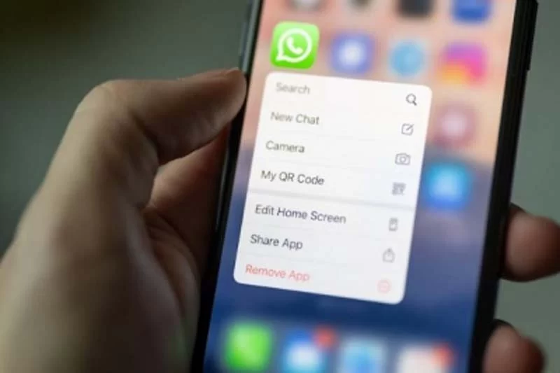 WhatsApp working on feature to send pics in original quality