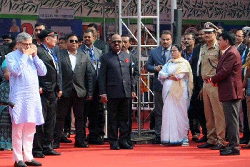 'Jai Shri Ram' slogans not so serious issue for Bengal CM to get angry: Vaishnaw