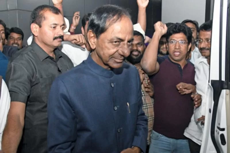 Cong criticises raids on party strategist's office in T'gana