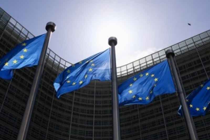 EU grants candidate status to Bosnia and Herzegovina
