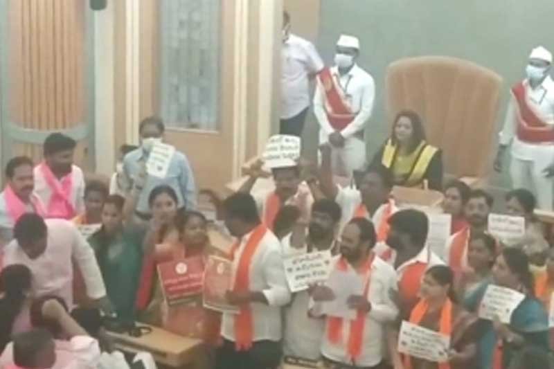GHMC meeting ends abruptly amid BJP protest