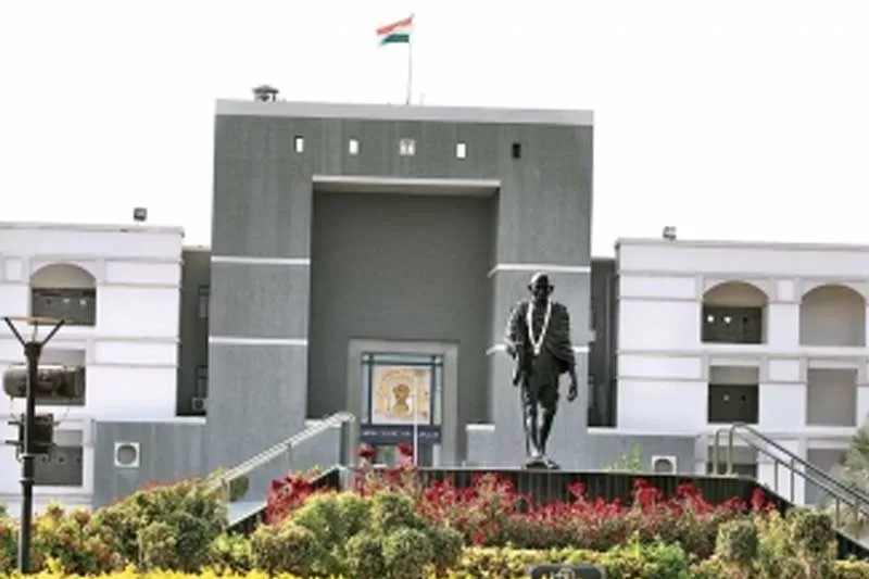 Guj HC asks Oreva group to pay Rs 10L compensation to families of each bridge collapse victim
