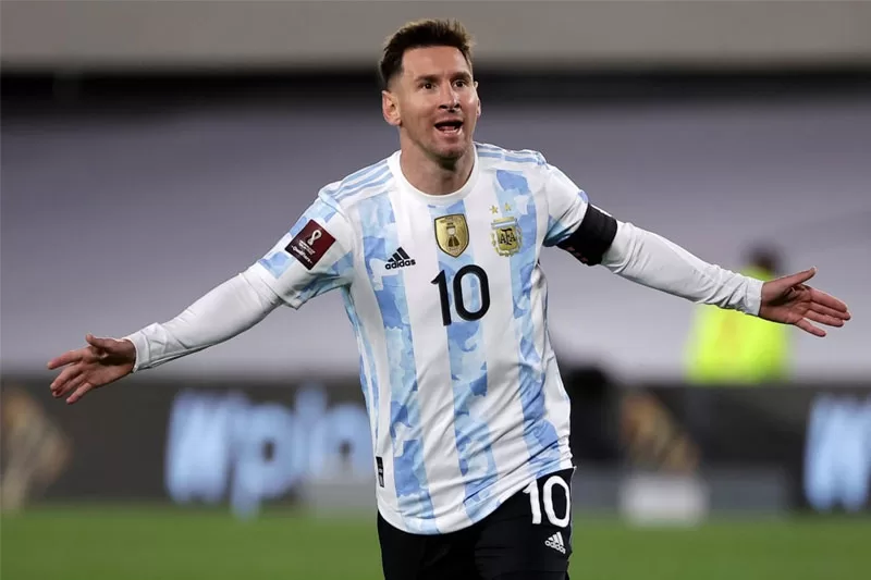 This is Messi's last World Cup and he is playing like that, says Wayne Rooney