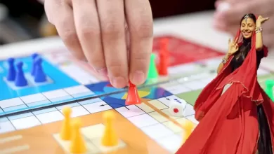 UP: Mother of two kids addicted to gambling loses herself to landlord in betting