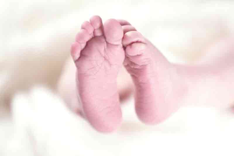 J'khand: 4-day-old baby dies after policeman steps on him during raid