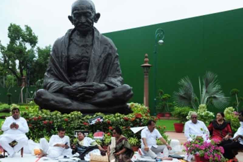Oppn to protest at Gandhi statue demanding debate on China