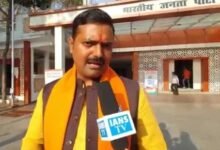 BJP spokesman lodges complaint against Akhilesh