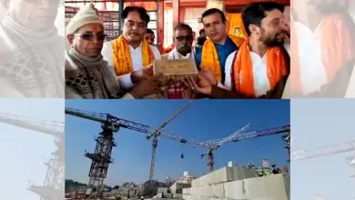 K'taka Minister offers silver brick to Ram temple at Ayodhya