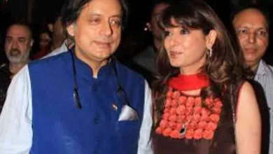 Delhi Police moves HC challenging Shashi Tharoor's discharge in wife's death case