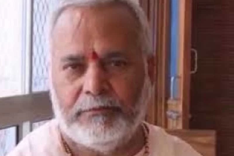 UP court asks SSP to arrest ex-Minister Chinmayanand