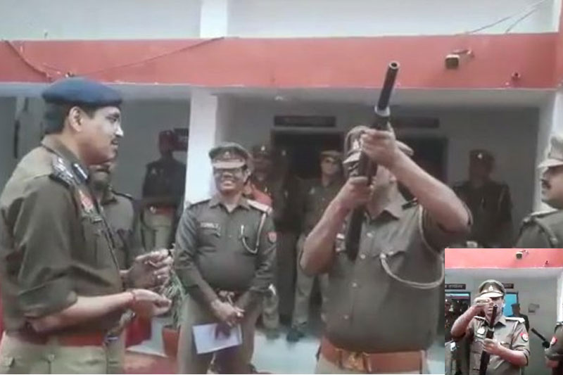 UP cop fails to load rifle in viral video