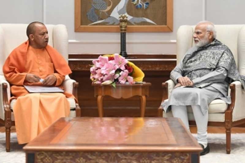 Yogi, PM meet in Delhi, discuss UP Global Investor Summit