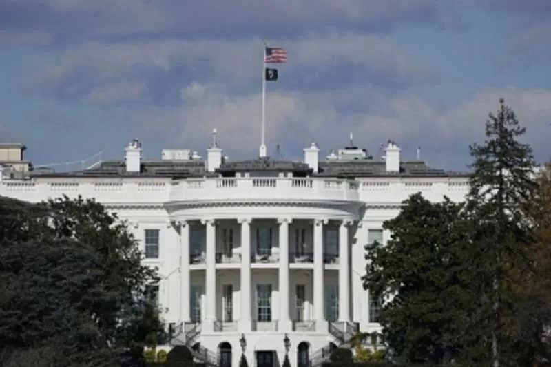 White House, Congress remain underwater in approval ratings