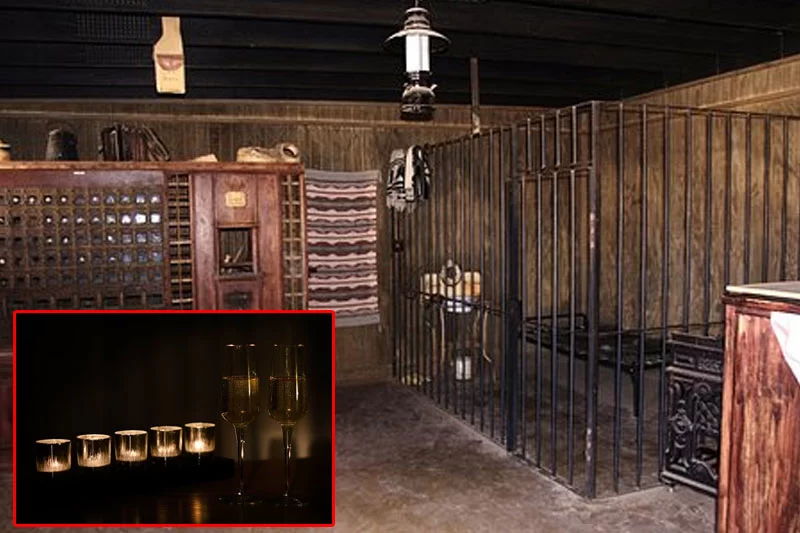Bihar: Prisoners caught having liquor party in police station, 2 cops held