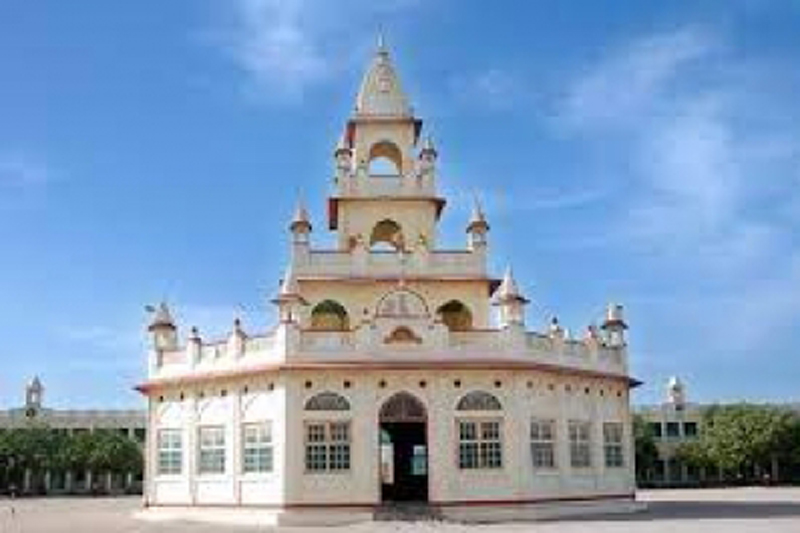 'Juniors forced into lesbian relationships', claims hostel inmate of Gujarat's Gurukul